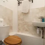 Tennyson House 度假居 斯卡伯勒