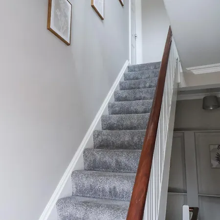 Tennyson House Tatil Evi