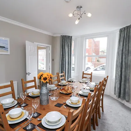 Dom wakacyjny Tennyson House