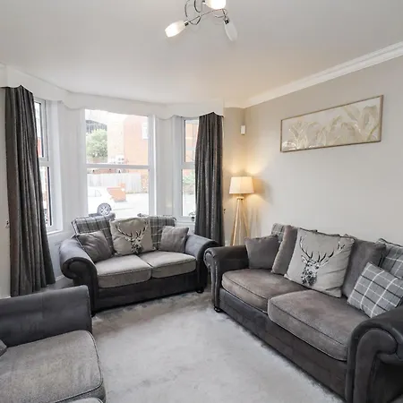 Tennyson House Tatil Evi